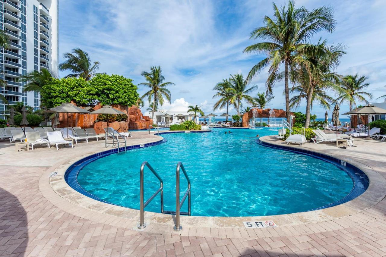 Hotel International Beach Tump Resort Ocean View 1100 Sf 1 Bed 1Bth Privately Owned Sunny Isles Маями Бийч Екстериор снимка